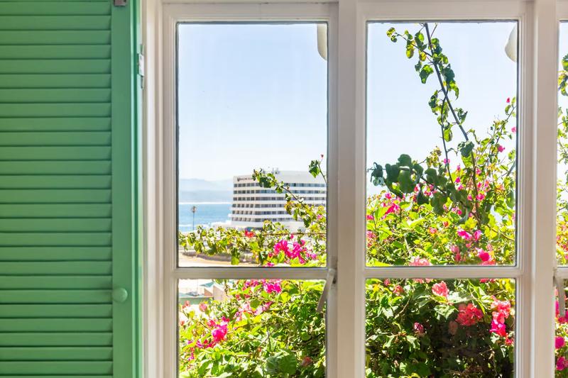 To Let 6 Bedroom Property for Rent in Beachy Head Western Cape